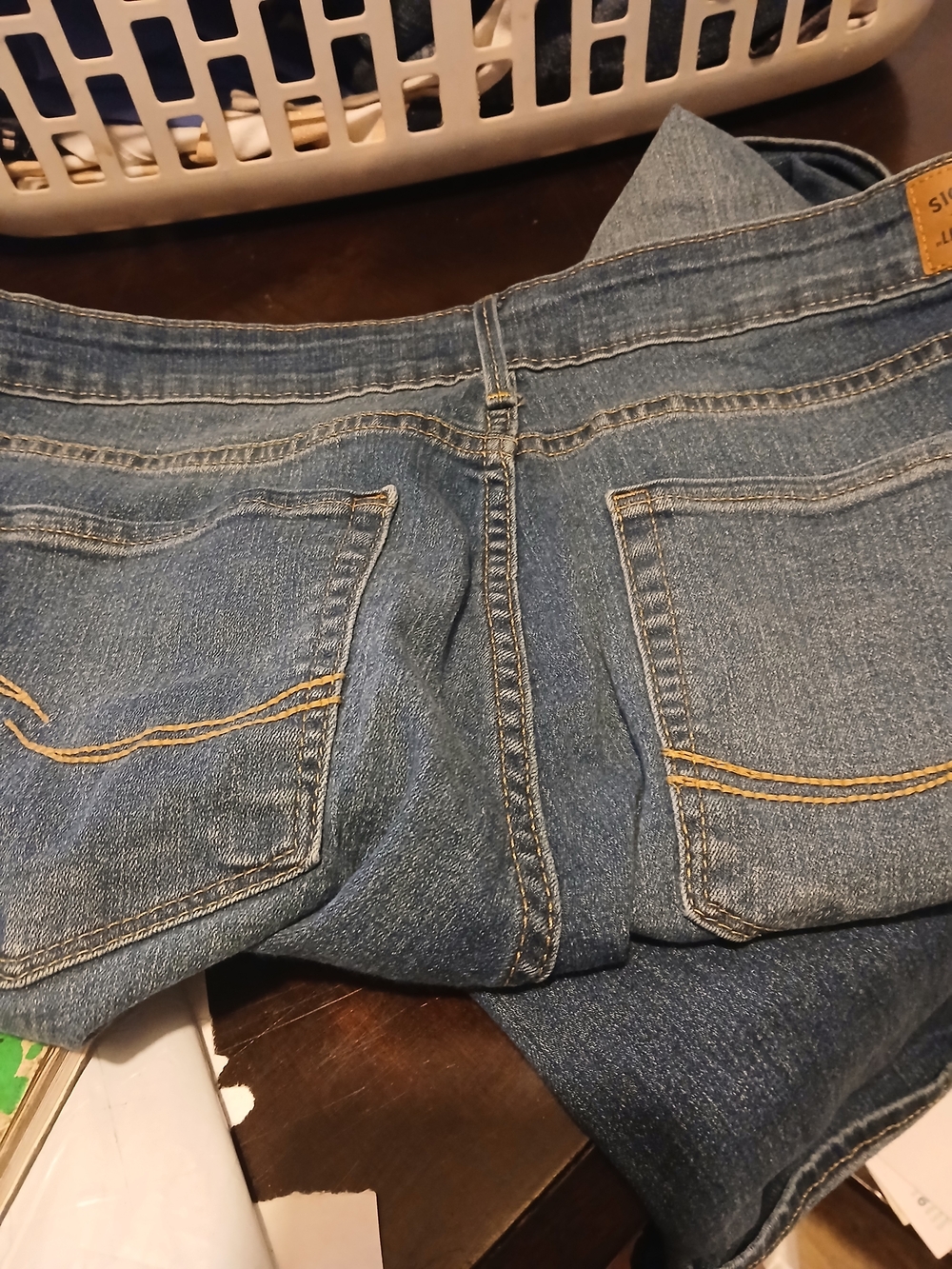 Classic Midwash Blue Women's Jeans - Comfortable Everyday Denim